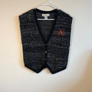 Jack Winter Women's Chevron Patterned Cardigan Sweater Vest